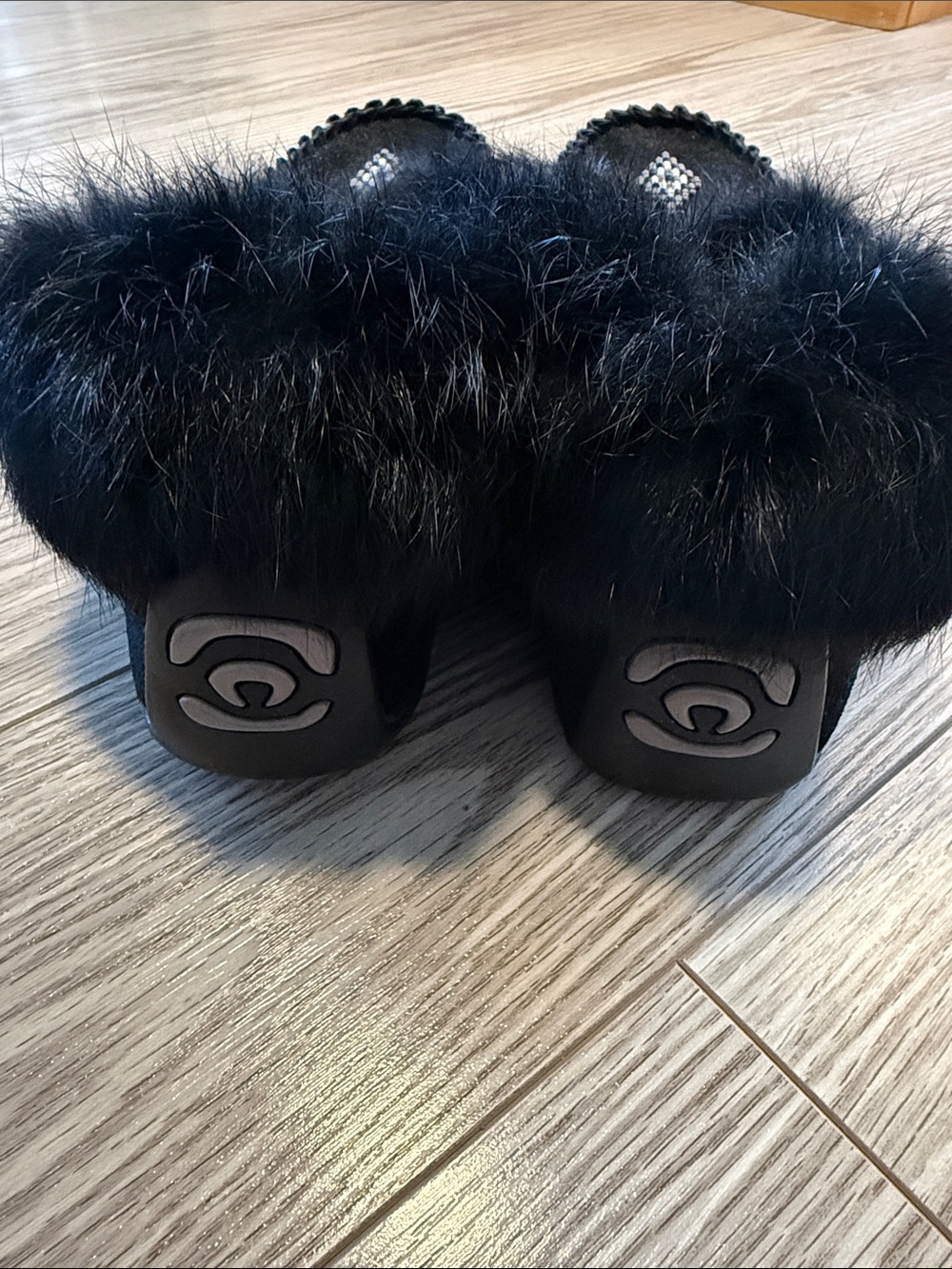 Manitobah Mukluks Slipper/Shoe - Picture 3 of 10